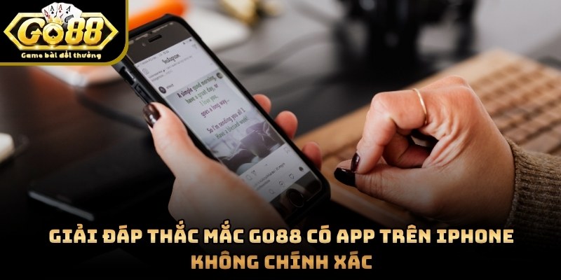 Giao diện ứng dụng chính thức hiển thị trên màn hình điện thoại iPhone